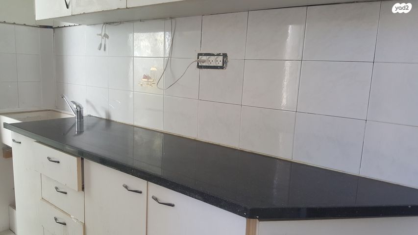 יחידת דיור, זאב אורלוב 74, לב המושבה / מרכז העיר, פתח תקווה