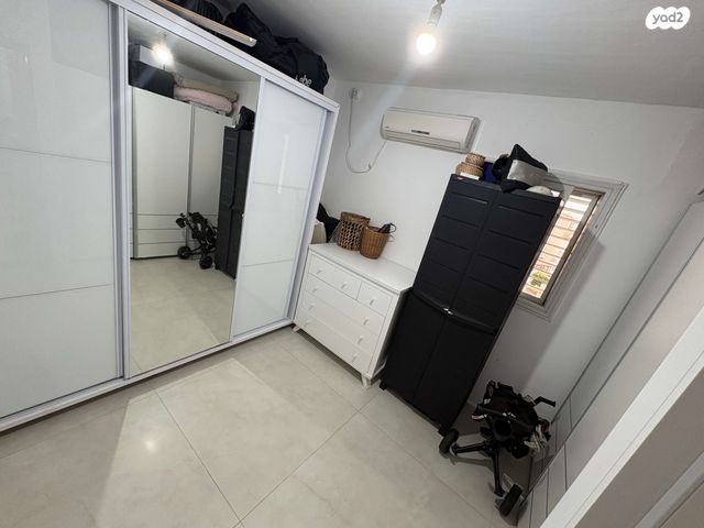 דירה, שדרות העצמאות 6, נאות אשכול, יבנה