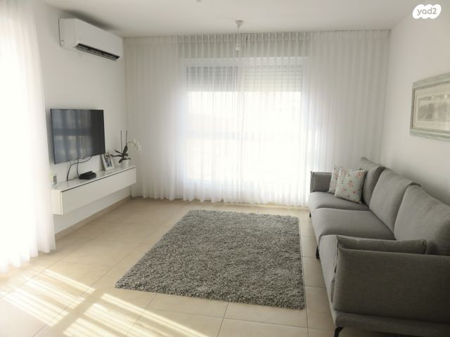 דירה, הרב יצחק כדורי 4, חומת שמואל, הר חומה, ירושלים