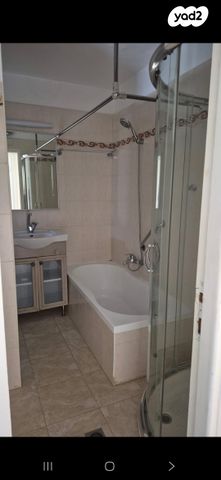 דירה, הנחלים 172, הנחלים, מעלה אדומים