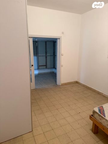 דירה, לסקוב 1, גני שרונה, קרית הממשלה, תל אביב יפו