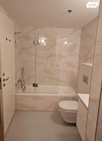 דירה, ש"י עגנון 13, שיכון רסקו, קרית אונו