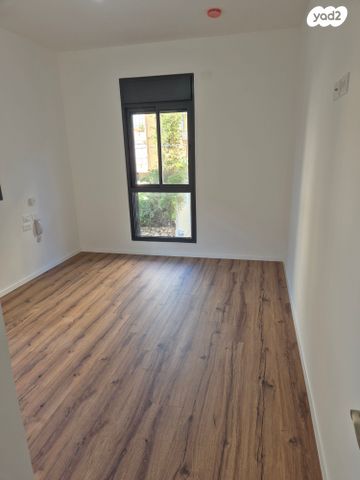 דירה, החשמונאים 31, נווה דוד רמז, רעננה