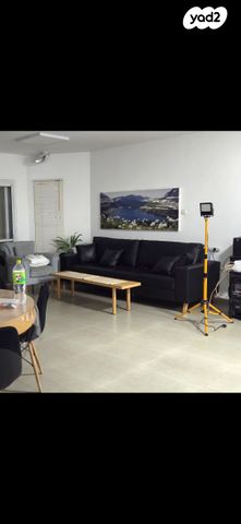 דירת גן, רפאל קלצ'קין 9, נווה מנחם, באר שבע