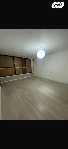 דירה, מרגולין 12, רמב"ם, ראשון לציון