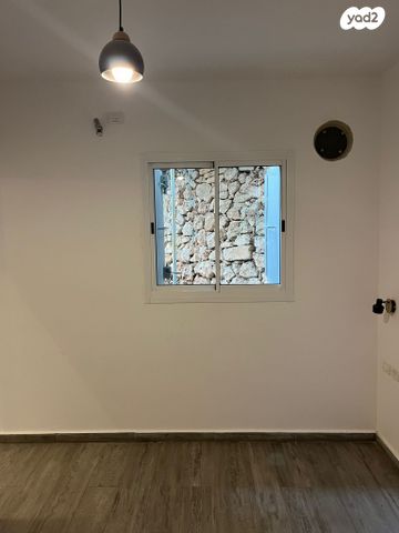 דירת גן, ישראל זנגוויל 26, קרית היובל, ירושלים