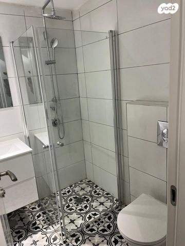 דירת גן, ישראל זנגוויל 26, קרית היובל, ירושלים