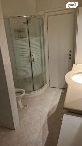 דירה, אוסטשינסקי 16, פועלים א, כפר סבא