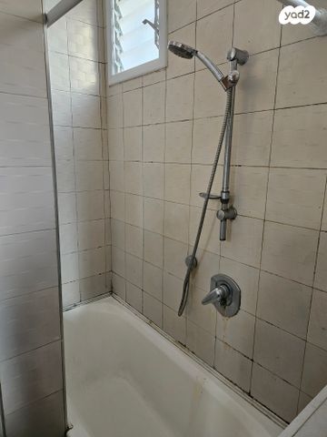 דירה, קהילת קליבלנד 14, נווה שרת, תל אביב יפו