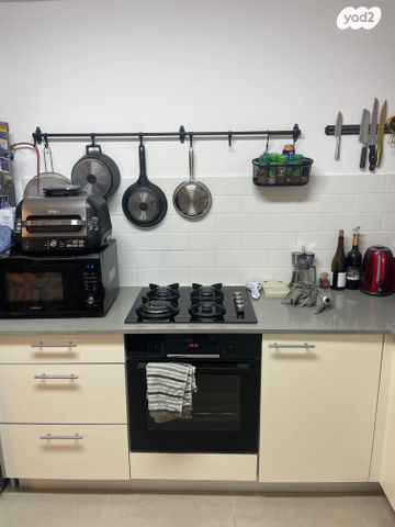 דירה, שדרות הרצל 54, נאות שמיר, יבנה