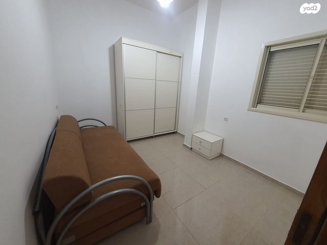 דירה, הרב עובדיה יוסף 11, רח' הנשיא צפון, חדרה