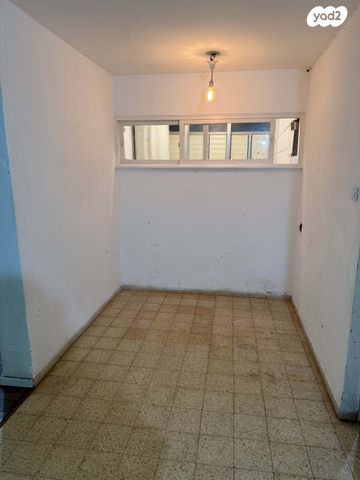 דירה, גלעינית 8, יפו ד', גבעת התמרים, תל אביב יפו