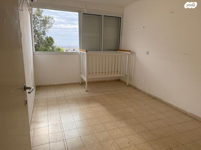 דירה, עין עבדת 11, מגדל המים, מצפה רמון