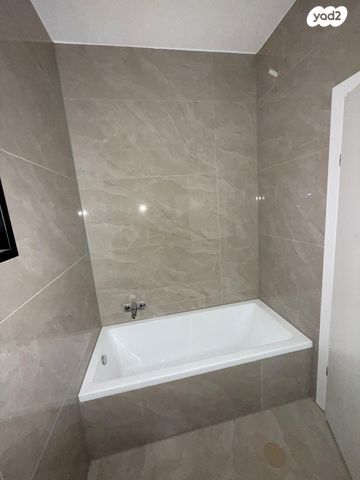 דירה, מגנוליה 15, הבוסתנים, שדרות