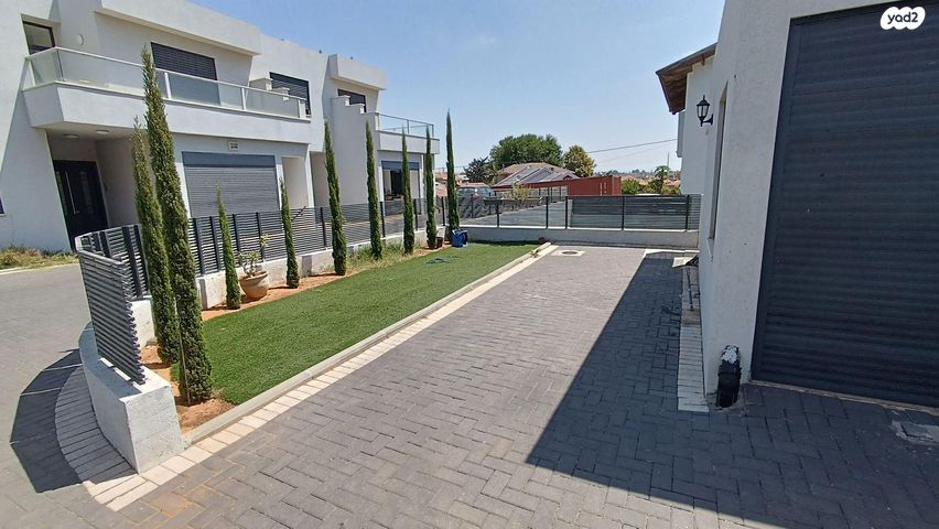 בית פרטי/ קוטג', המייסדים 50, מרכז המושבה, אבן יהודה