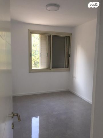 יחידת דיור, התאנה 240, צפריה, צפריה