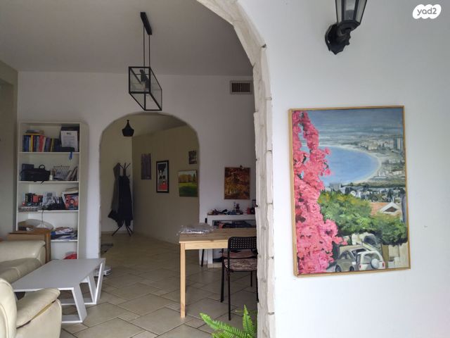 דירה, שדרות טרומפלדור 25, זיו, חיפה