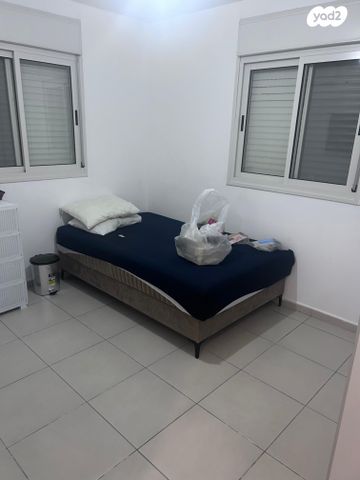 דירה, העונות 4, נווה הדרים, אשקלון