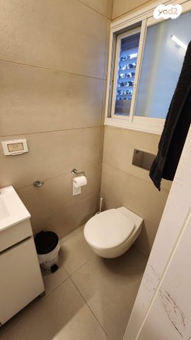 דירה, אד"ם הכהן 19, זיו, חיפה