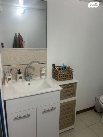 סטודיו/ לופט, הנדיב 23, וורבורג, בנימינה גבעת עדה