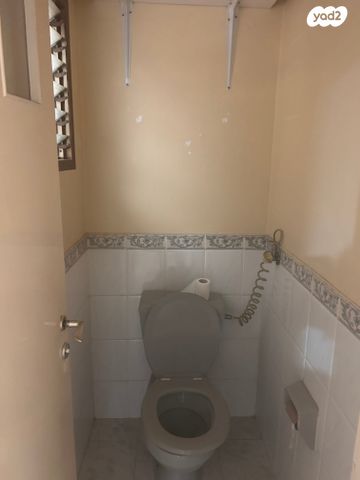 דירה, חיים משה שפירא 23, רובע ד', אשדוד