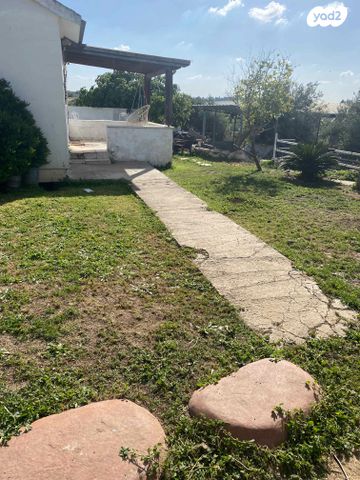 יחידת דיור, תירוש 1, תירוש, תירוש