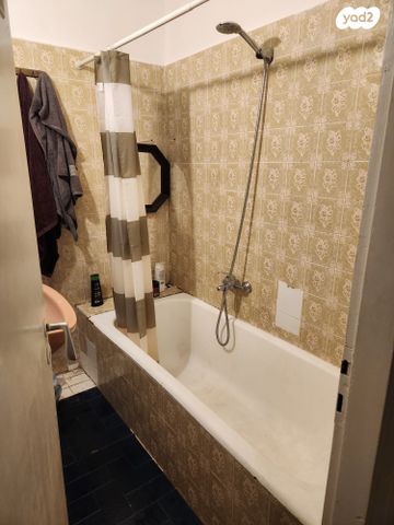 דירה, סירקין 18, פועלי הרכבת, גבעתיים