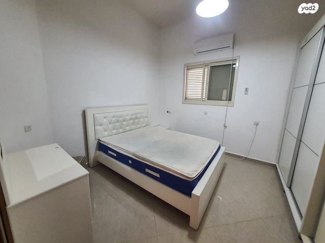 דירה, הרב עובדיה יוסף 11, רח' הנשיא צפון, חדרה