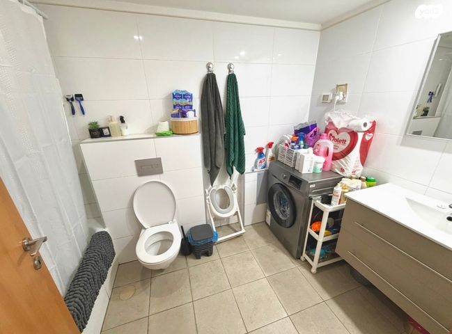 דירה, מעיין 9, נופרים, ראש העין