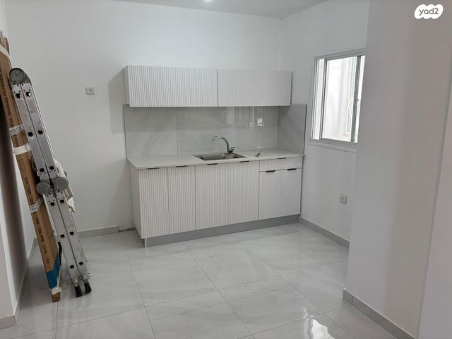 דירה, אבות ישורון 3, רובע ה', אשדוד