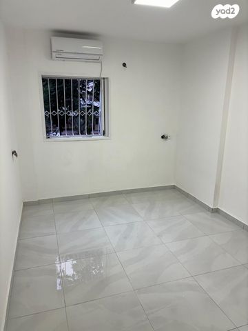 דירה, אבות ישורון 3, רובע ה', אשדוד