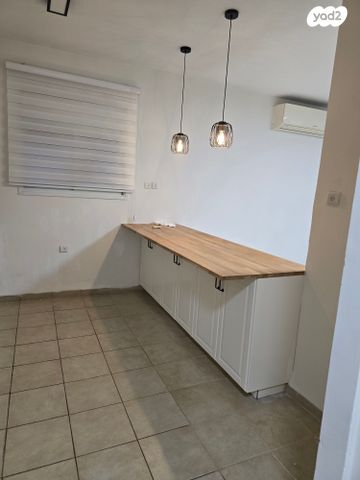 שדרות מוריה 45