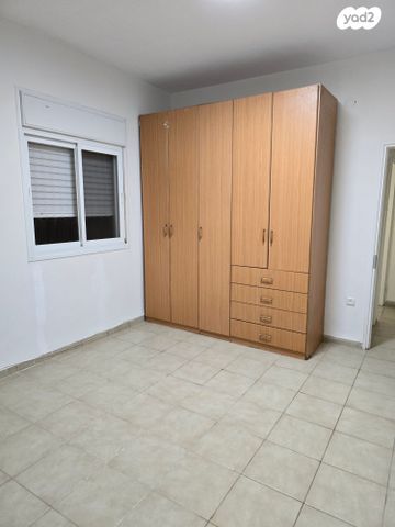 דירה, שדרות מוריה 45, מרכז הכרמל, חיפה