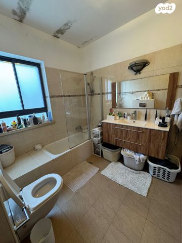 דירה, יקינטון 4, הוותיקה, צור הדסה