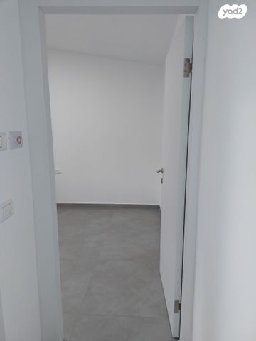 שדרות מנחם בגין 31