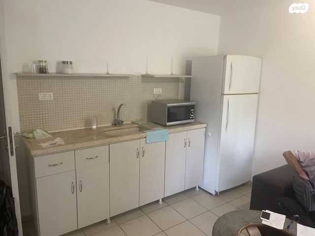 דירה, מעלה חסון 148, שכונה ותיקה - מרכז העיר, מעלות תרשיחא