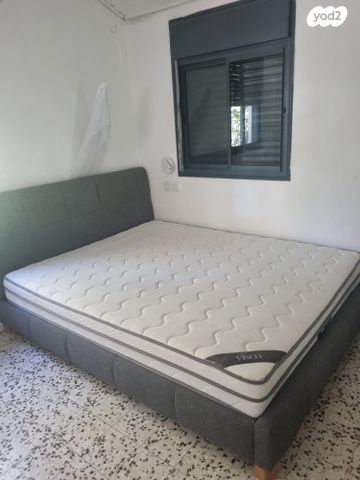 בית פרטי/ קוטג', שדרות האקליפטוס 13, בוסתן הגליל, בוסתן הגליל