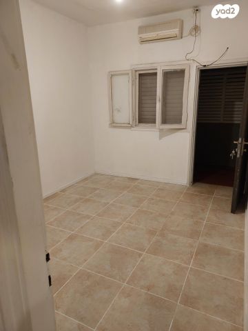 בית פרטי/ קוטג', ששת הימים 29, גיל עמל, הוד השרון