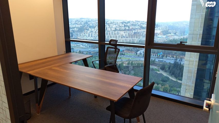 א.ש. הרטום 16