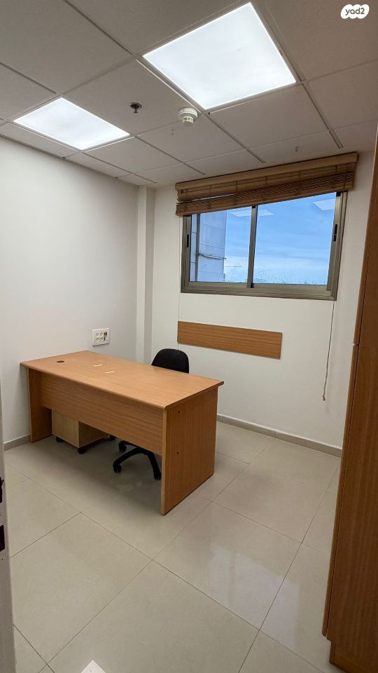 משרדים, יד חרוצים 18, אזור תעשיה ספיר, נתניה