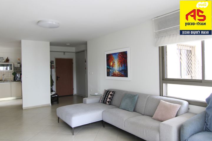 דירה, ישורון, הוד השרון