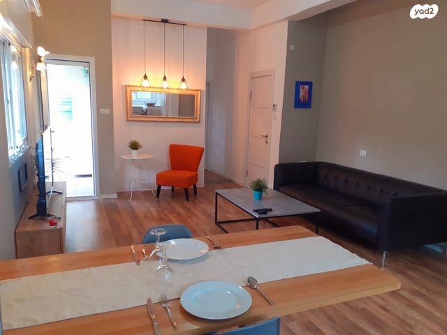 דירה, שדרות וינגייט 4, הדר עליון, חיפה