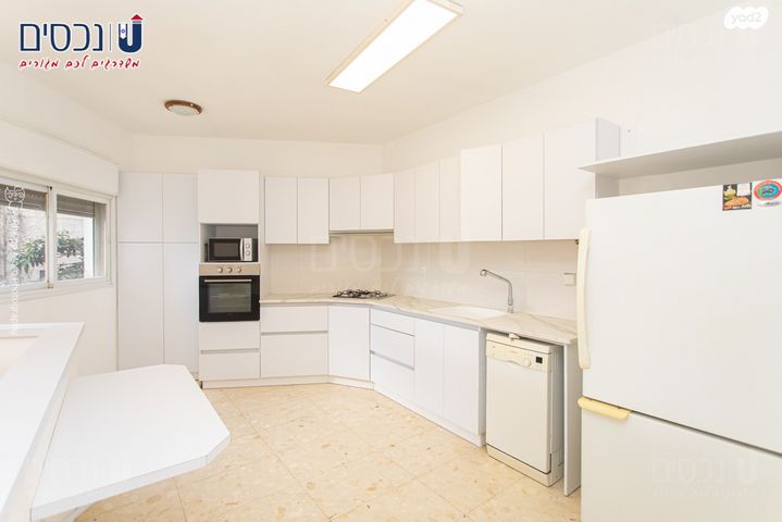 דירה, האסיף, כרמל מרכזי - שד' קיש, חיפה