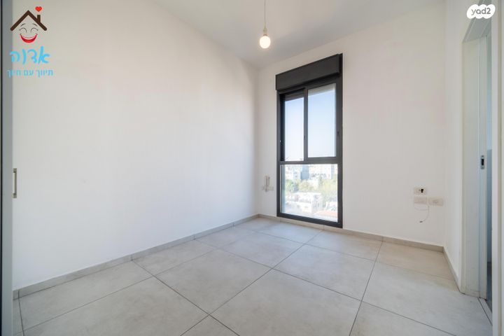 דירה, עלומים, אזור הבילויים, רמת גן