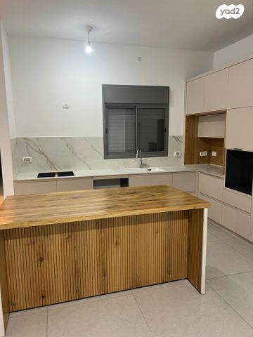 בית פרטי/ קוטג', אולגה שמיר, כלניות, באר שבע