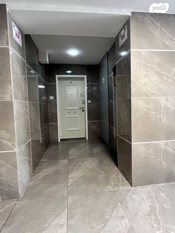 דירת גן, נתן אלבז, רובע ו', אשדוד