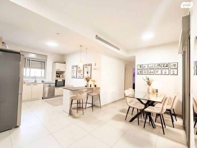 גג/ פנטהאוז, דובה ויצחק שיינפיין, כפר סבא הירוקה, כפר סבא