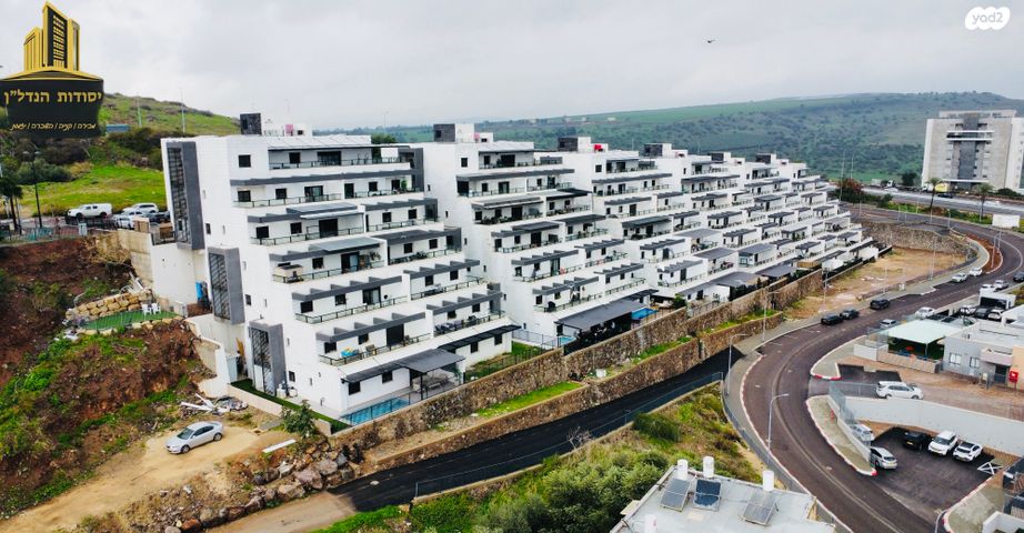 אסתר המלכה 12