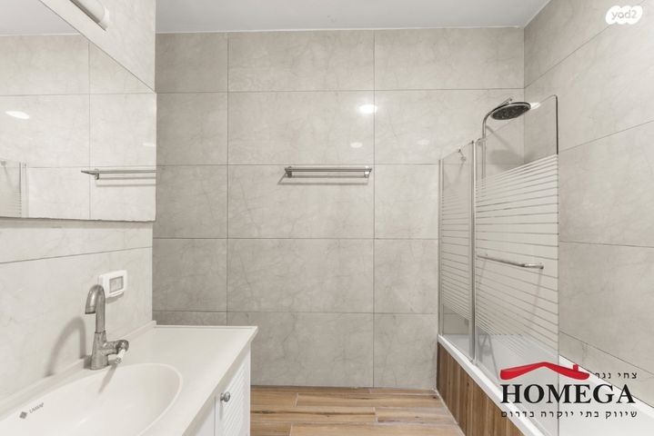 בית פרטי/ קוטג', מיתר / כרמית