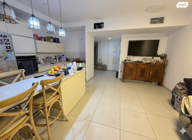 דירה, החי"ל 17, נגבה, רמת גן